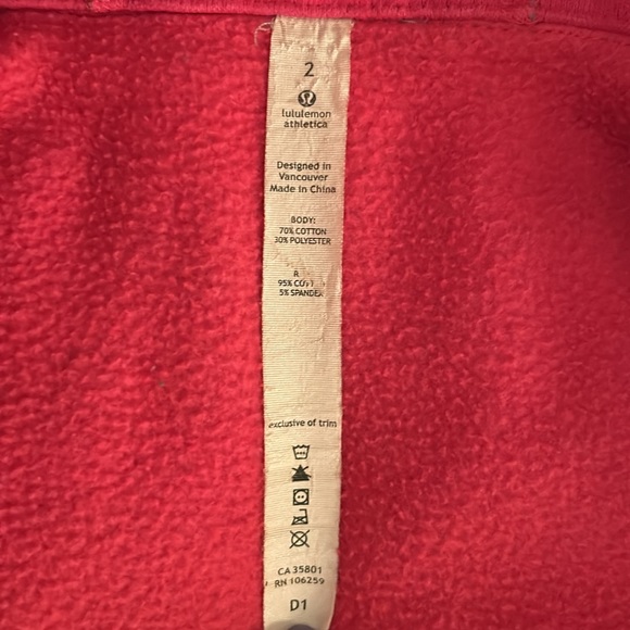 Scuba hoodie 💗☑️ - Picture 4 of 6